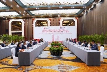 印尼对华合作牵头人、海洋与投资统筹部长卢胡特一行来中国巨石调研